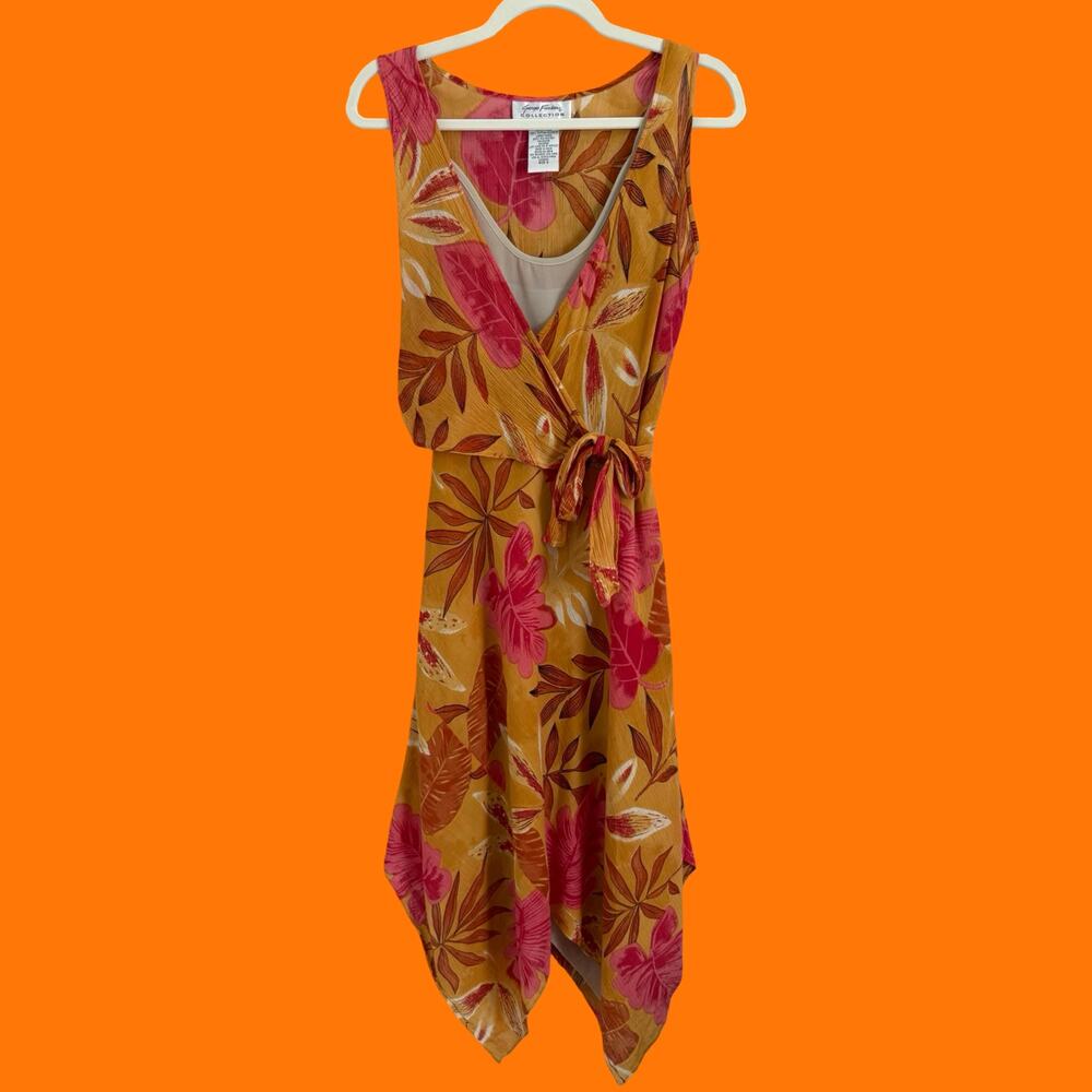 90's 00's vintage floral asymmetrical y2k wrap dress Size 6